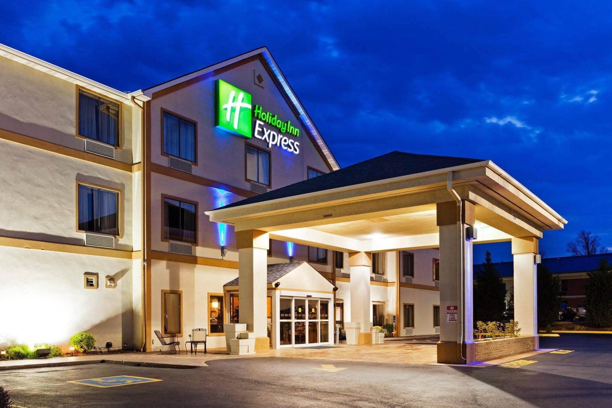 Holiday Inn Express Dandridge, An Ihg Hotel Esterno foto